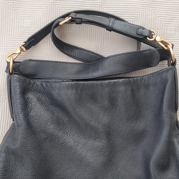 Marc by Marc Jacob's hobo bag/Too Hot to Handle bag - Picture 2 of 4